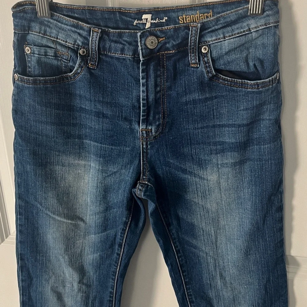 7 FAM Standard Jeans straight leg stretch Size 14 med/dark wash